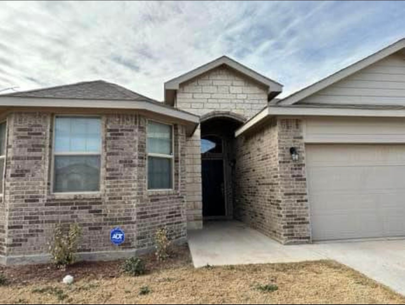 Odessa House: 6909 Boss Ranch Rd