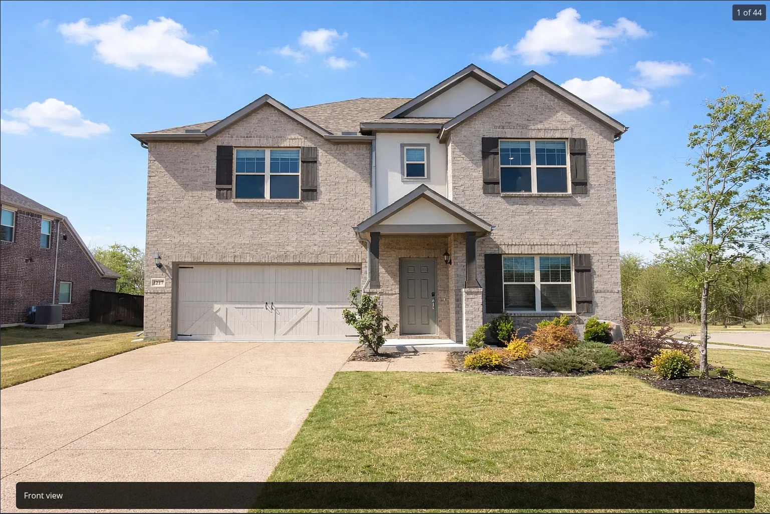 Manasfield House: 1217 Putnam St