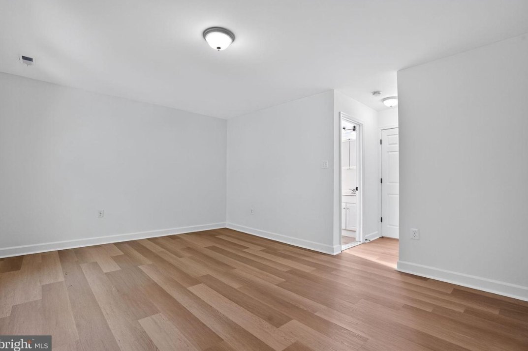 laurel House: 1103 montgomery st