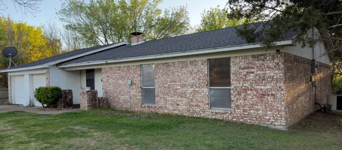 Alvarado House: 511 Percifield Trl