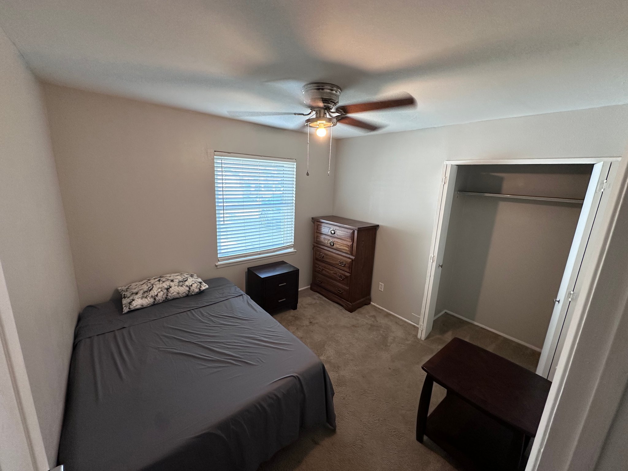 Dallas House: 1017 Heritage Dr