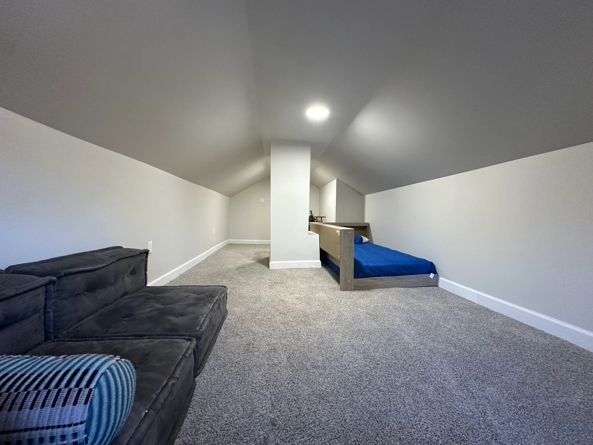 Powhatan House: 3307 Anderson HWY