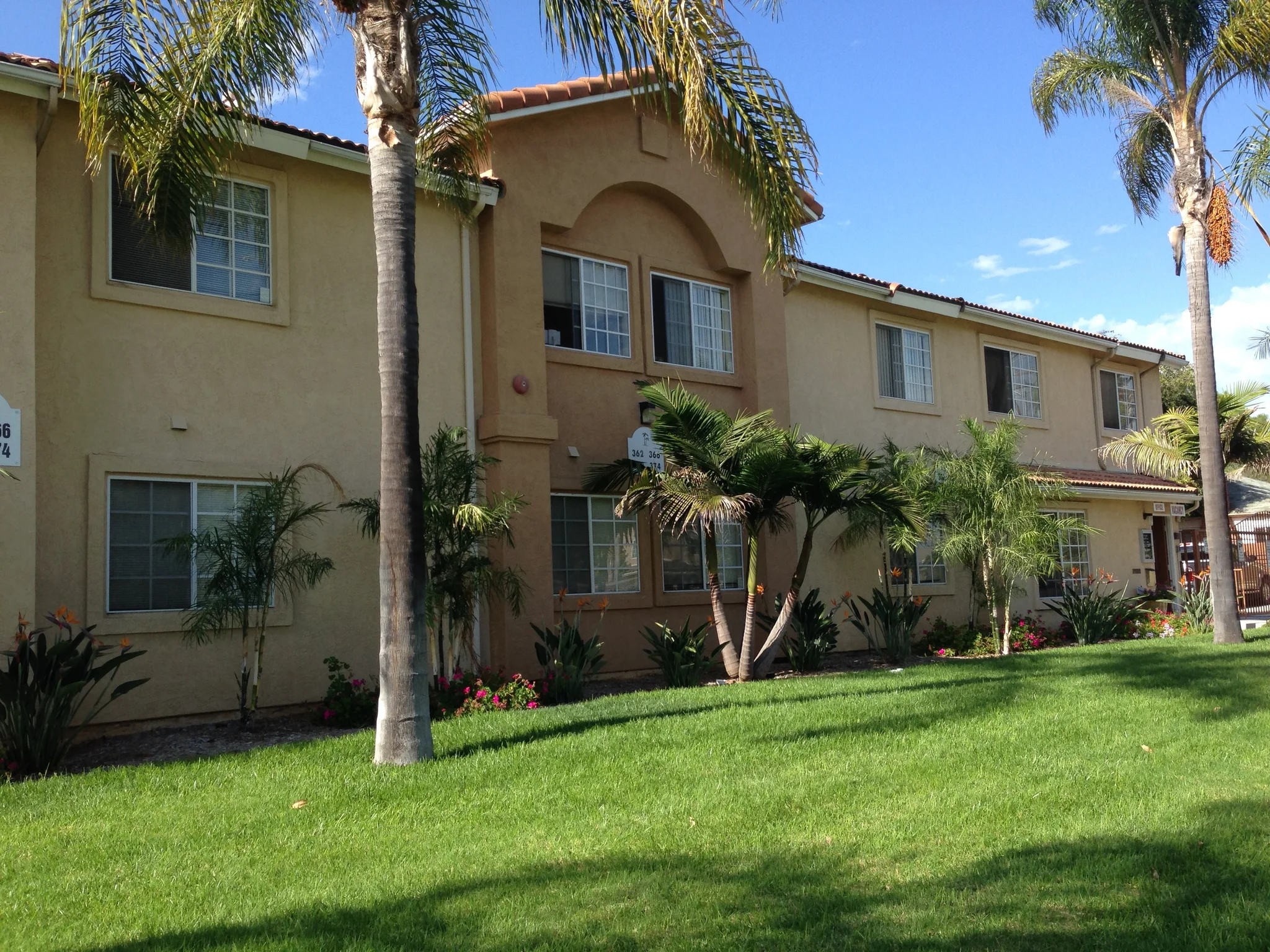Chula Vista Apartment: 366 Moss St