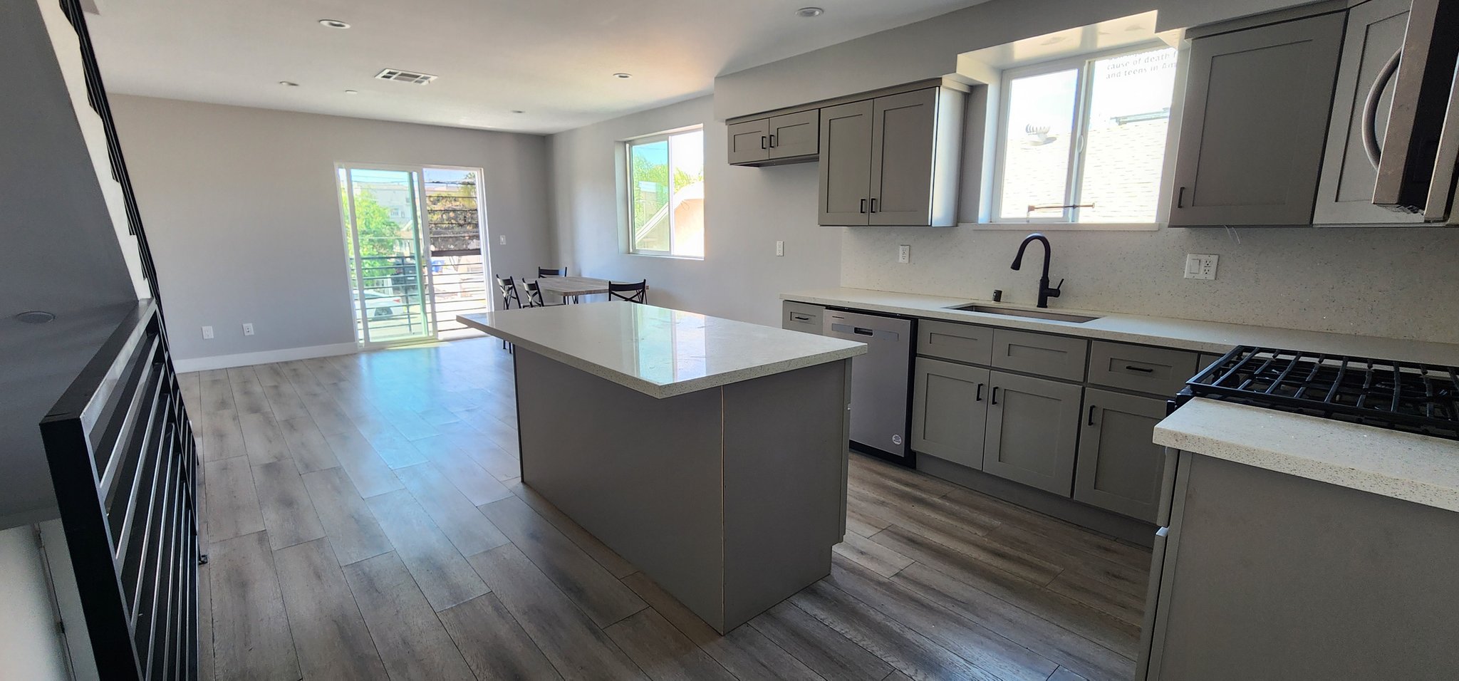 Los Angeles Townhome: 1236 N. Normandie Ave