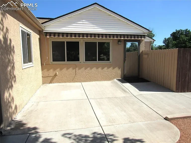 Colorado Springs House: 2406 N Logan Ave