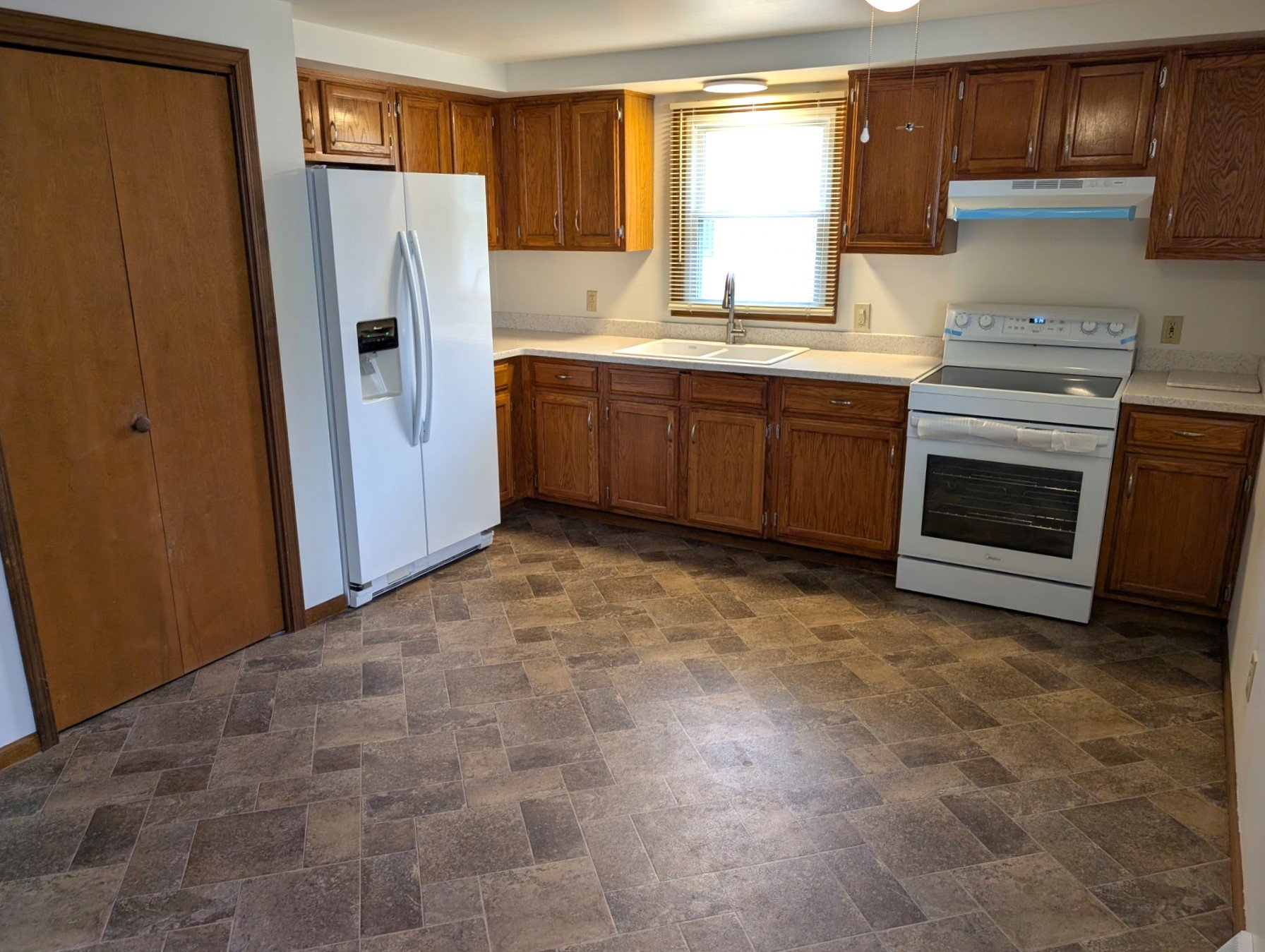 Depew Townhome: 1331 Borden Rd