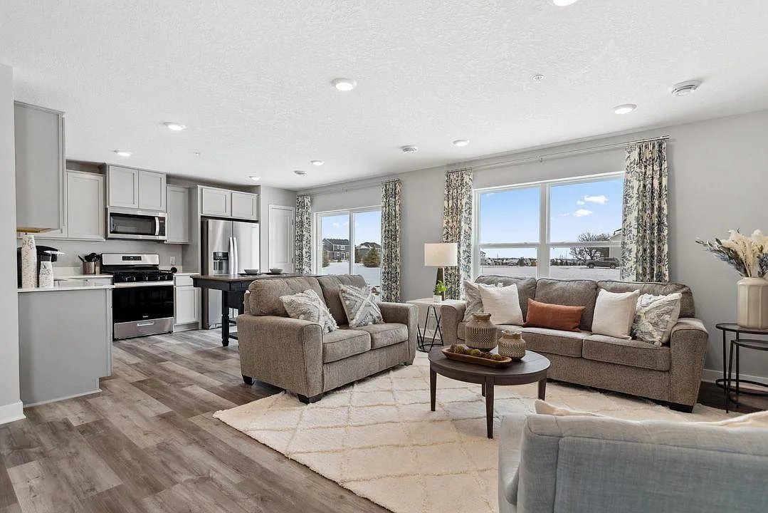 Rogers Townhome: 127xx Ashbury Dr