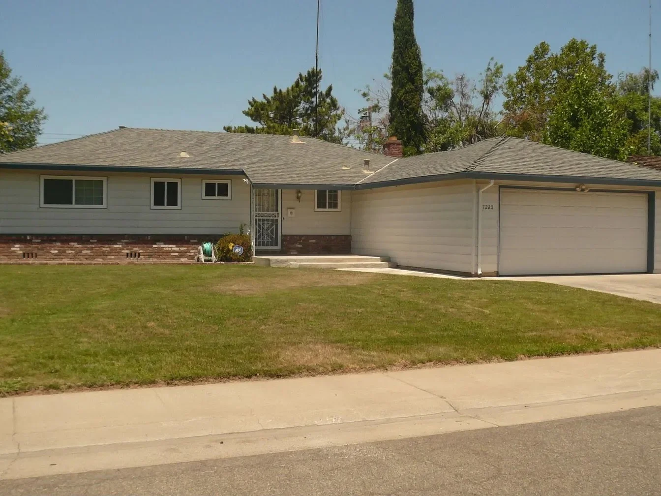 Sacramento House: 7220 Del Prado Way