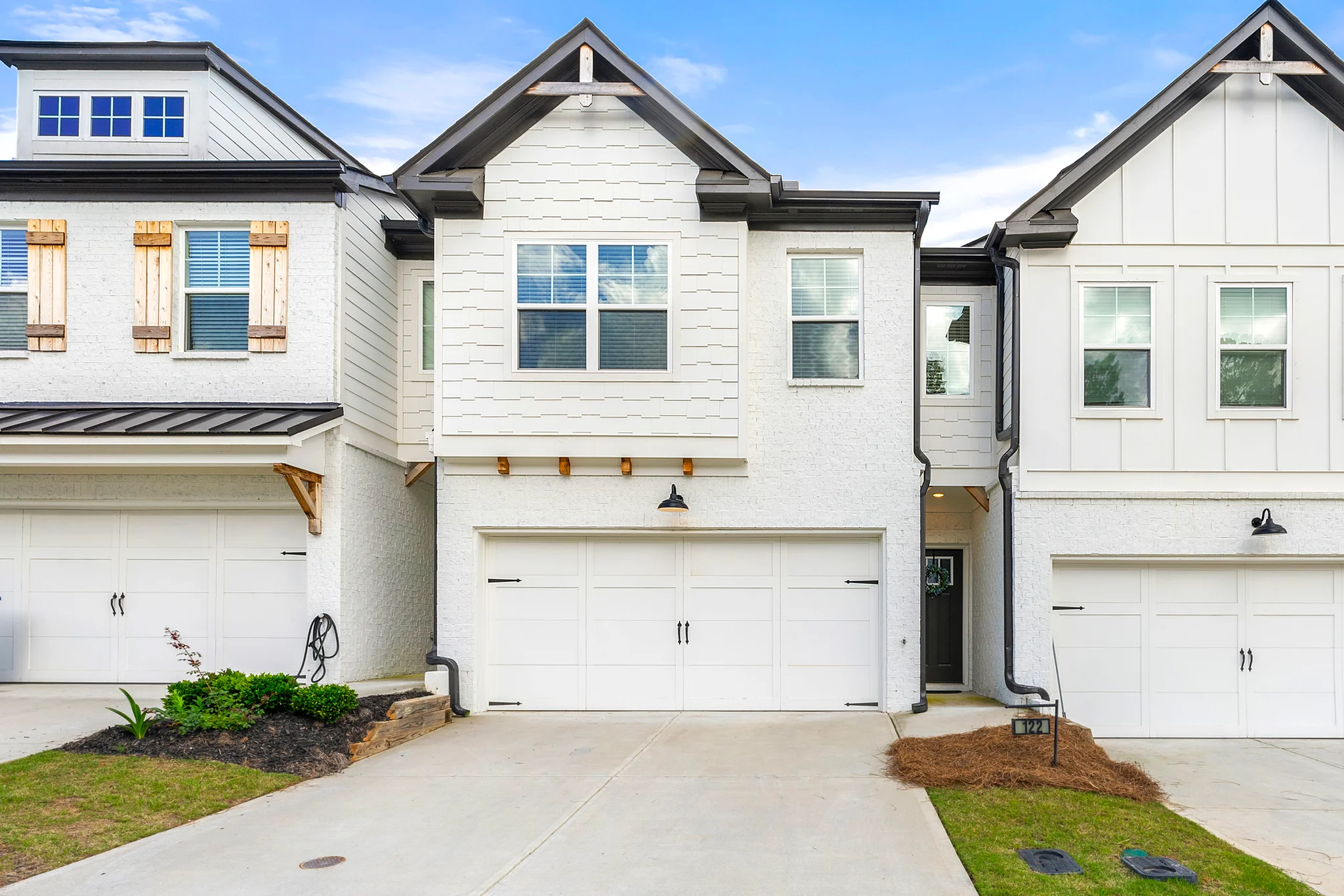 Auburn Townhome: 122 Auburn Valley Way