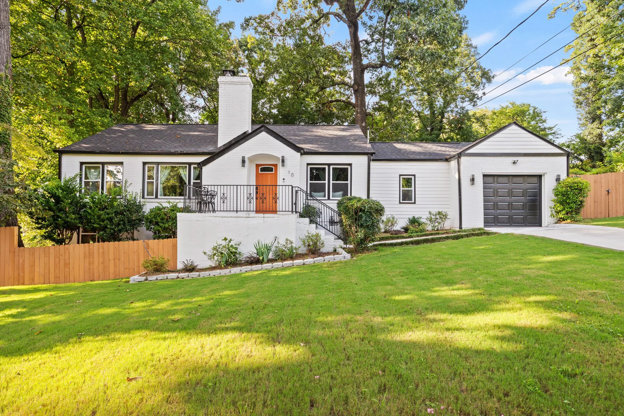 Atlanta Multiplex: 10 Claire Drive SE