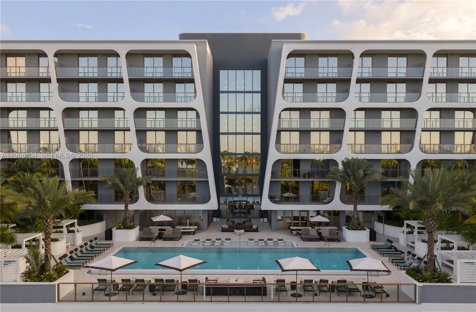 Miami Beach Apartment: 3900 Alton Road # 422