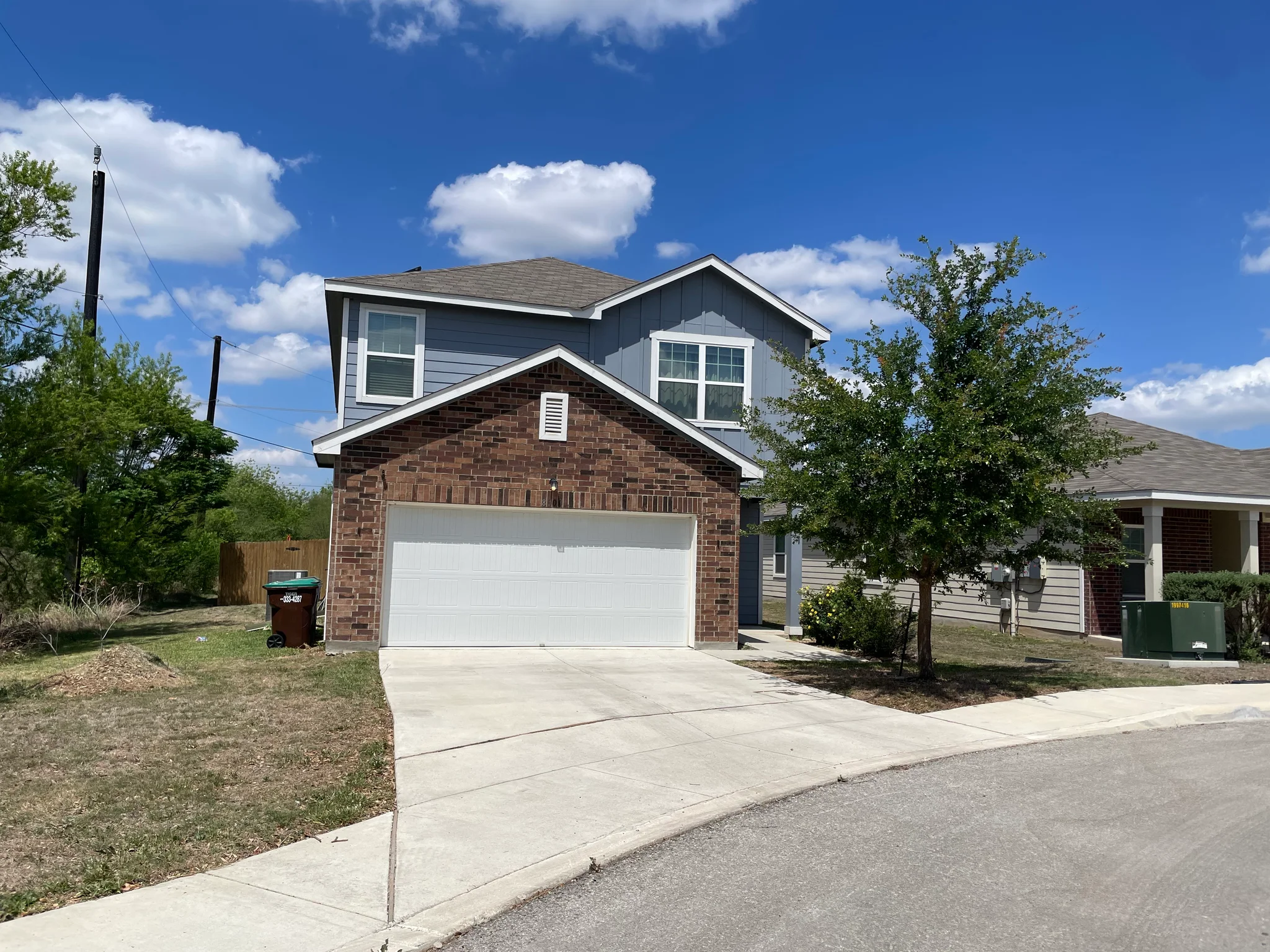 Converse House: 8603 Rock Mdw