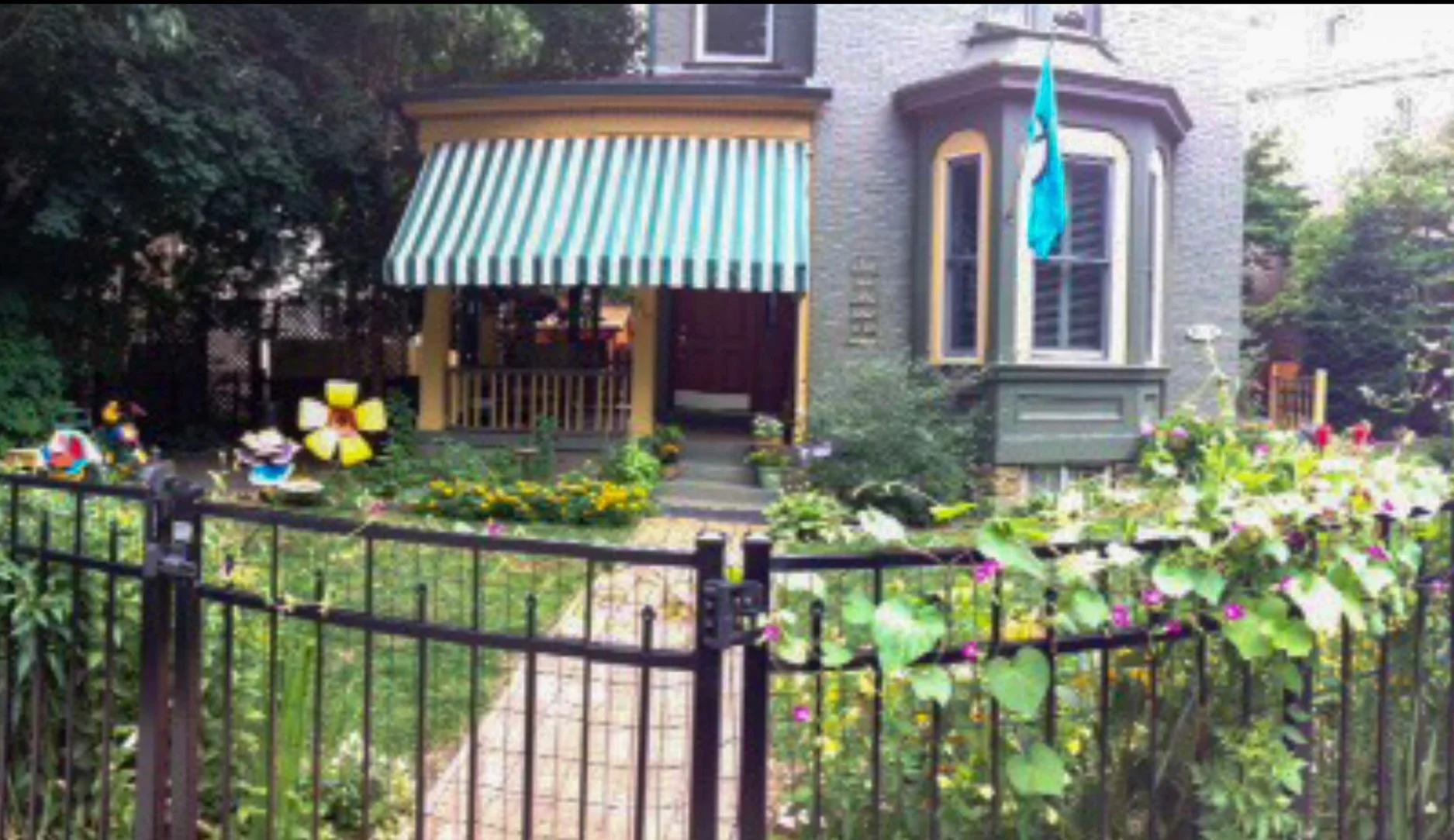 Pittsburgh House: 917 S. Aiken Ave