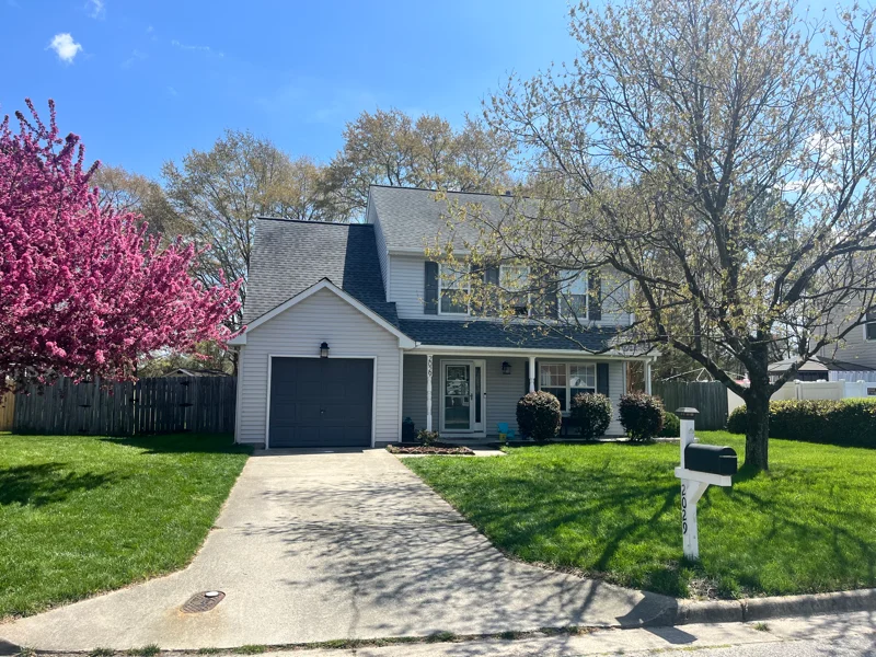 Chesapeake House: 2029 Coral Ivy Ln