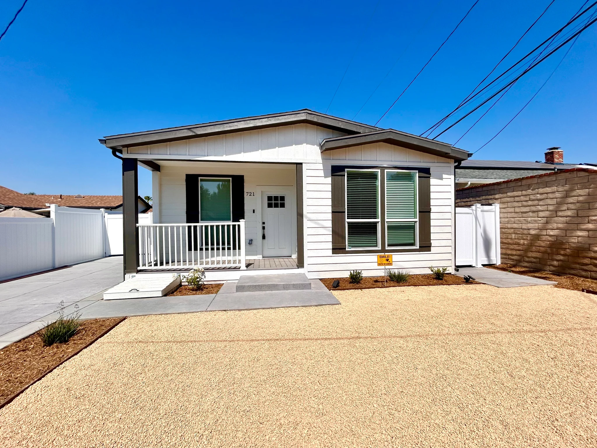 Thousand Oaks House: 721 Wellesley Court