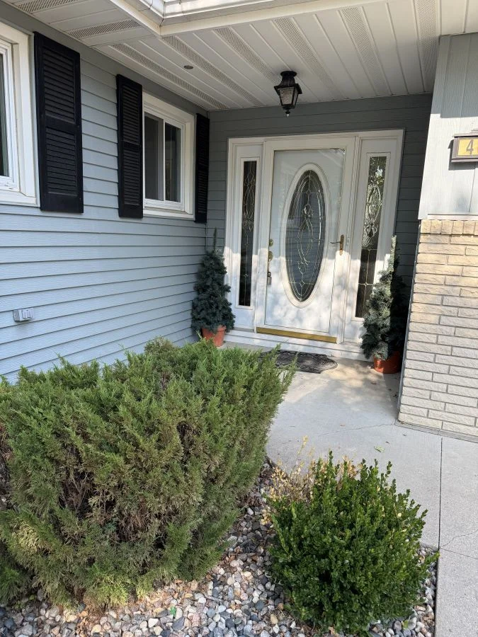 Moorhead House: 406 Horn Ave