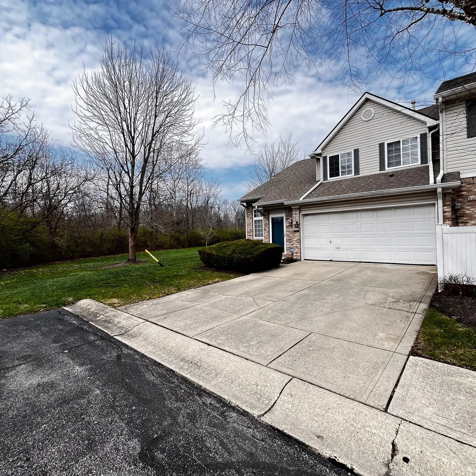 Avon Townhome: 9356 Villa Creek Drive