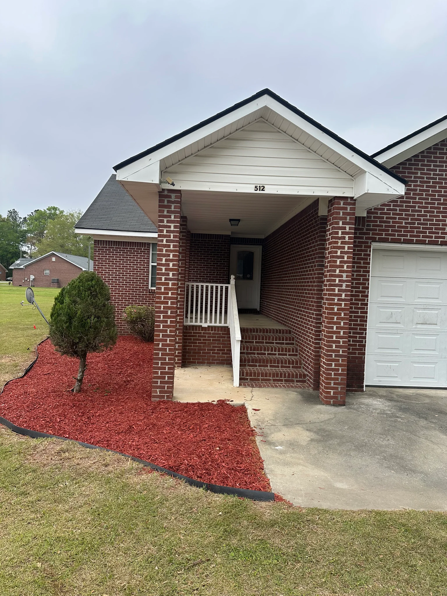 Albany House: 512 American Ln