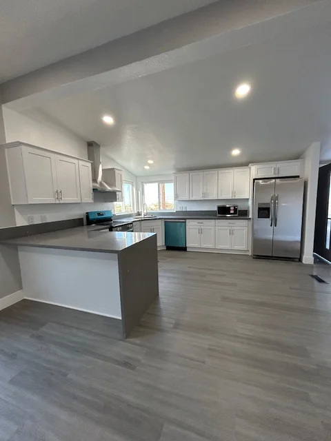 Hesperia House: 10421 El Centro Rd