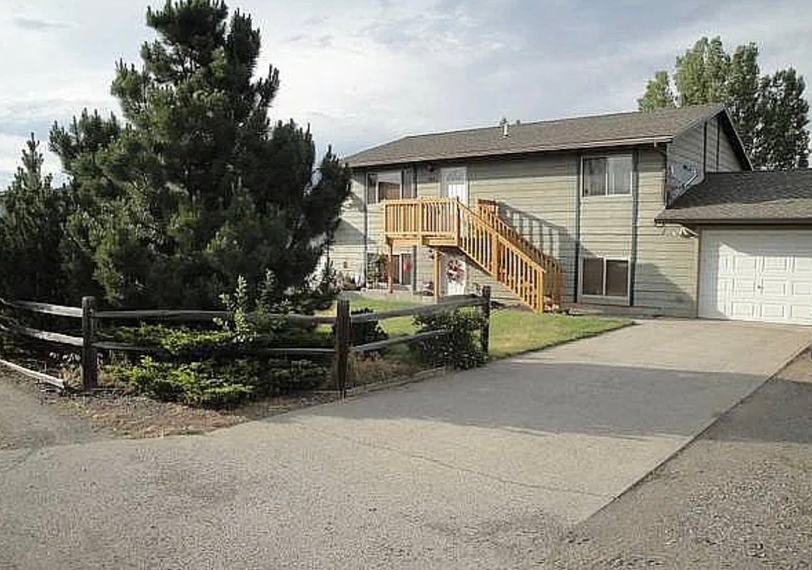 belgrade Multiplex: 503 w central ave