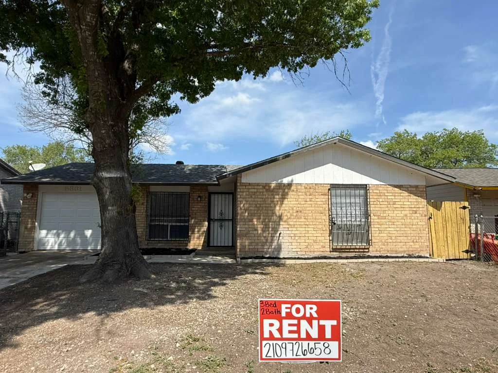 San Antonio House: 5331 Bakersfield