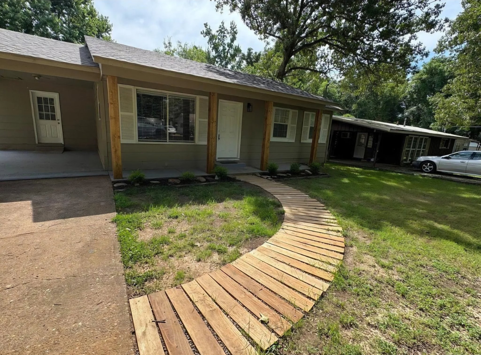 Cherokee Village House: 128 Hiawatha