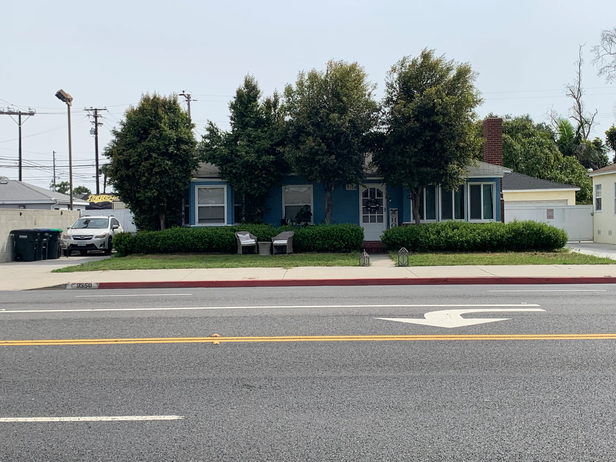 Bellflower House: 9350 Flower St