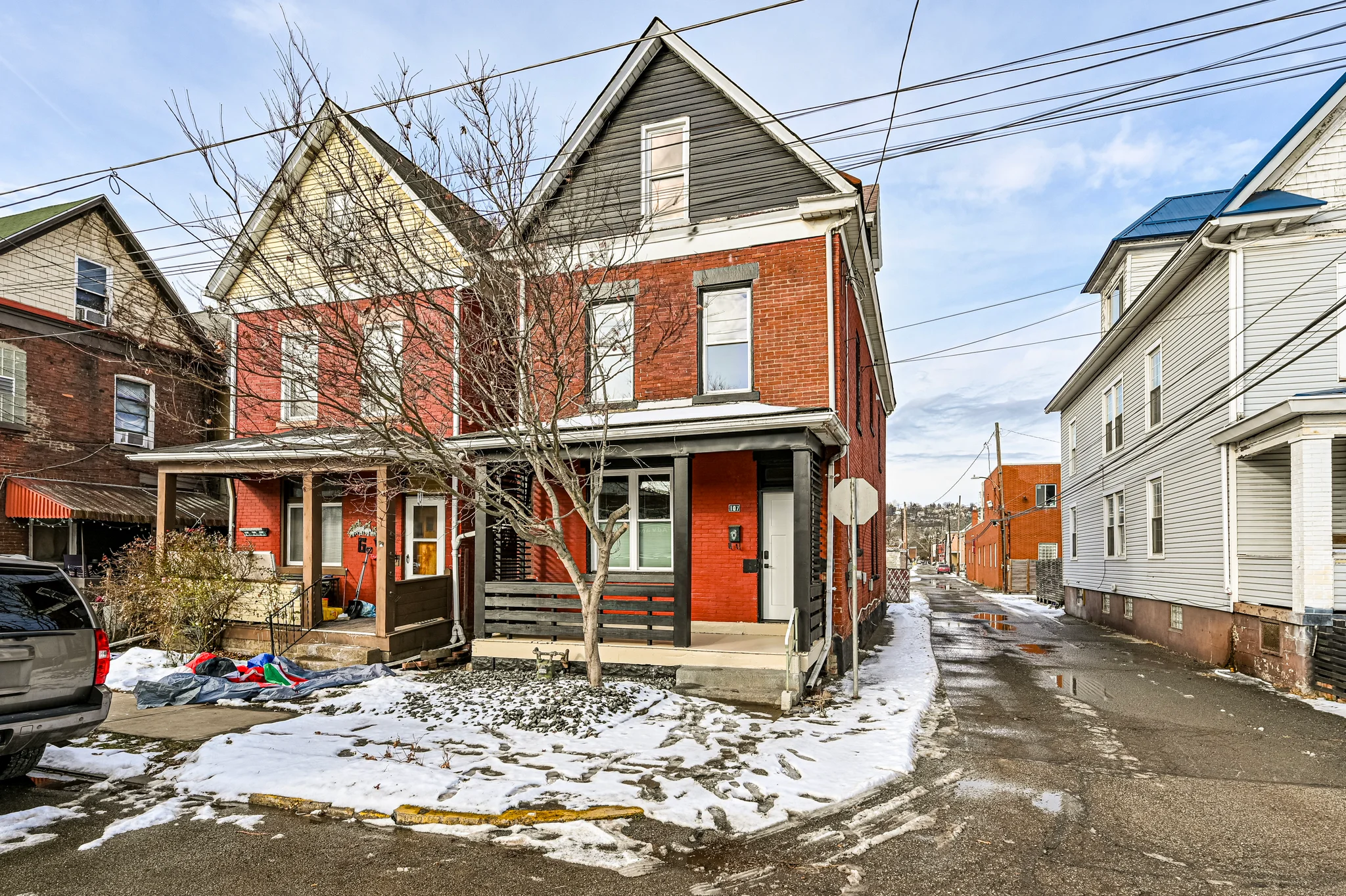 Turtle Creek House: 107 Eighth Street