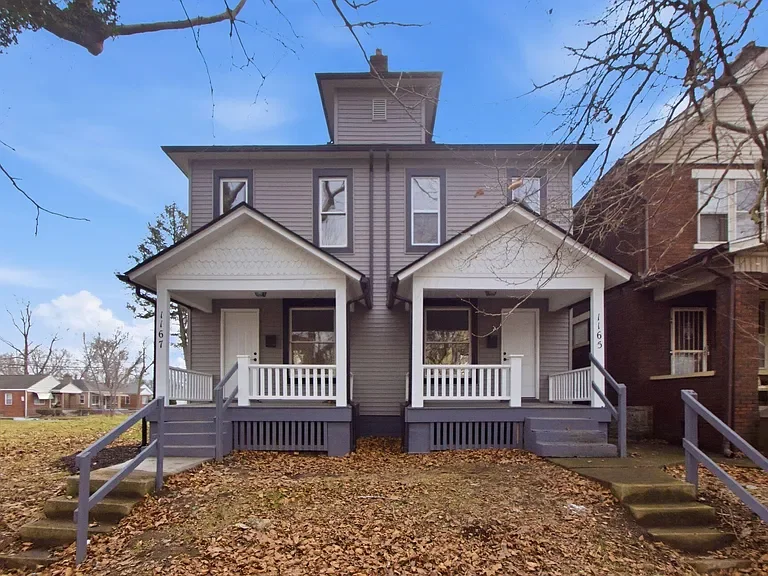 Columbus Townhome: 1165 E Whittier