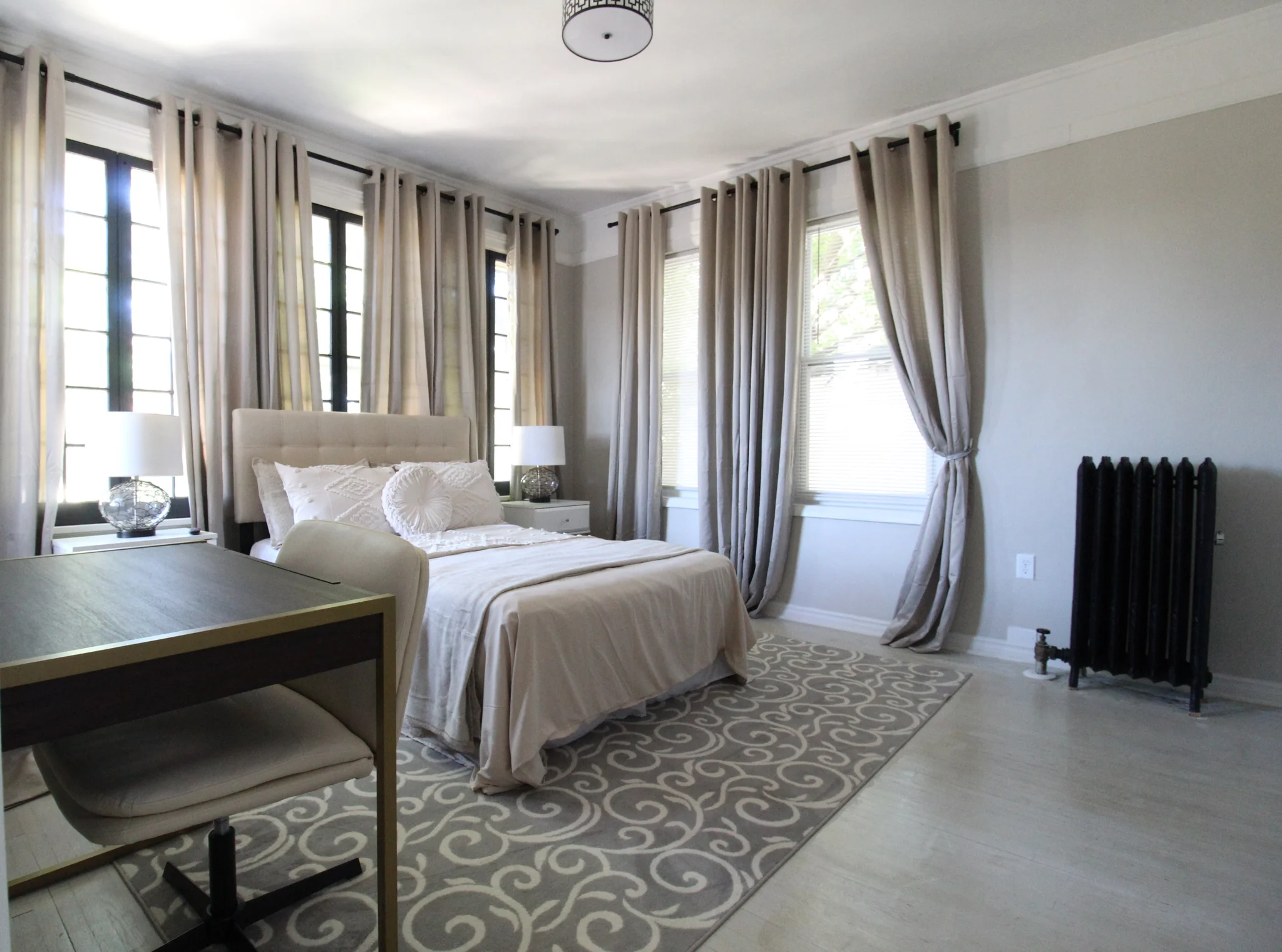 Scranton House: 800 Monroe Ave