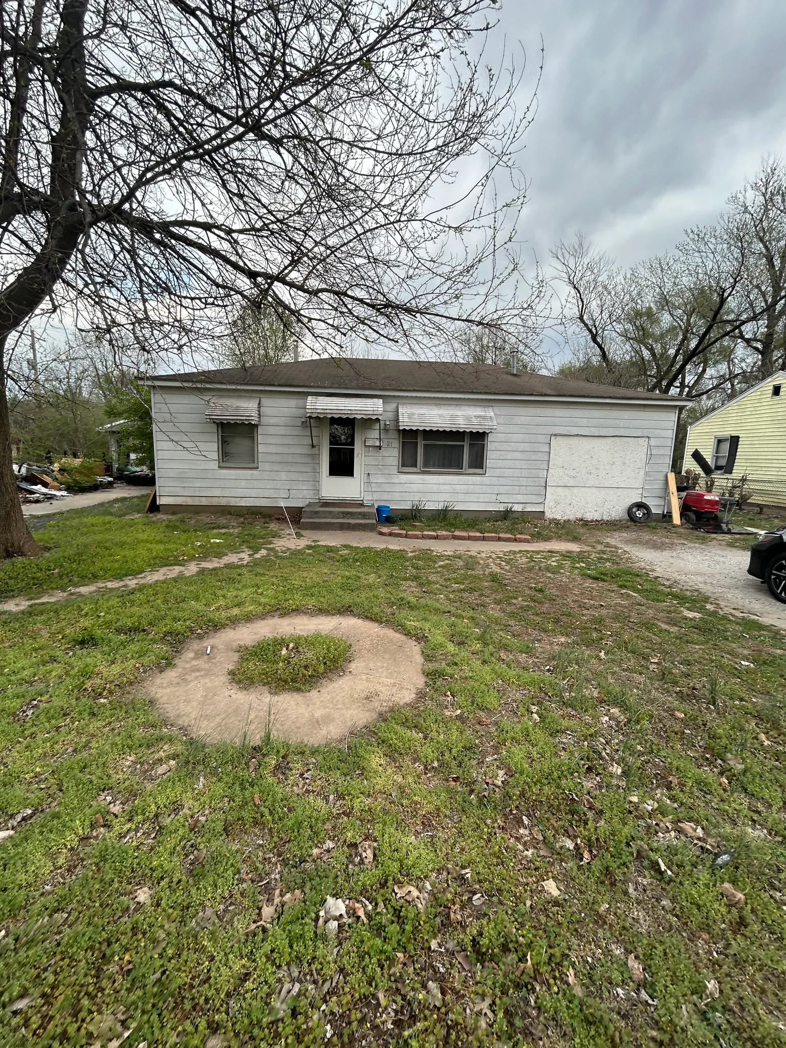 Cahokia House: 21 Edgar St