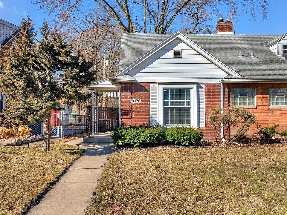 Munster Townhome: 8126 Highland Place