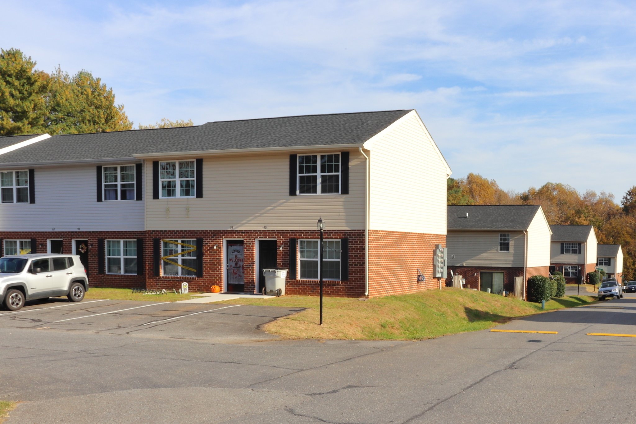 Lynchburg Apartment: 16 Duiguid Drive