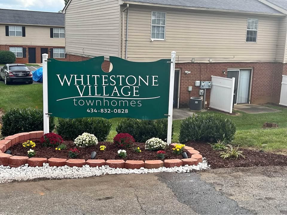 Lynchburg Apartment: 16 Duiguid Drive