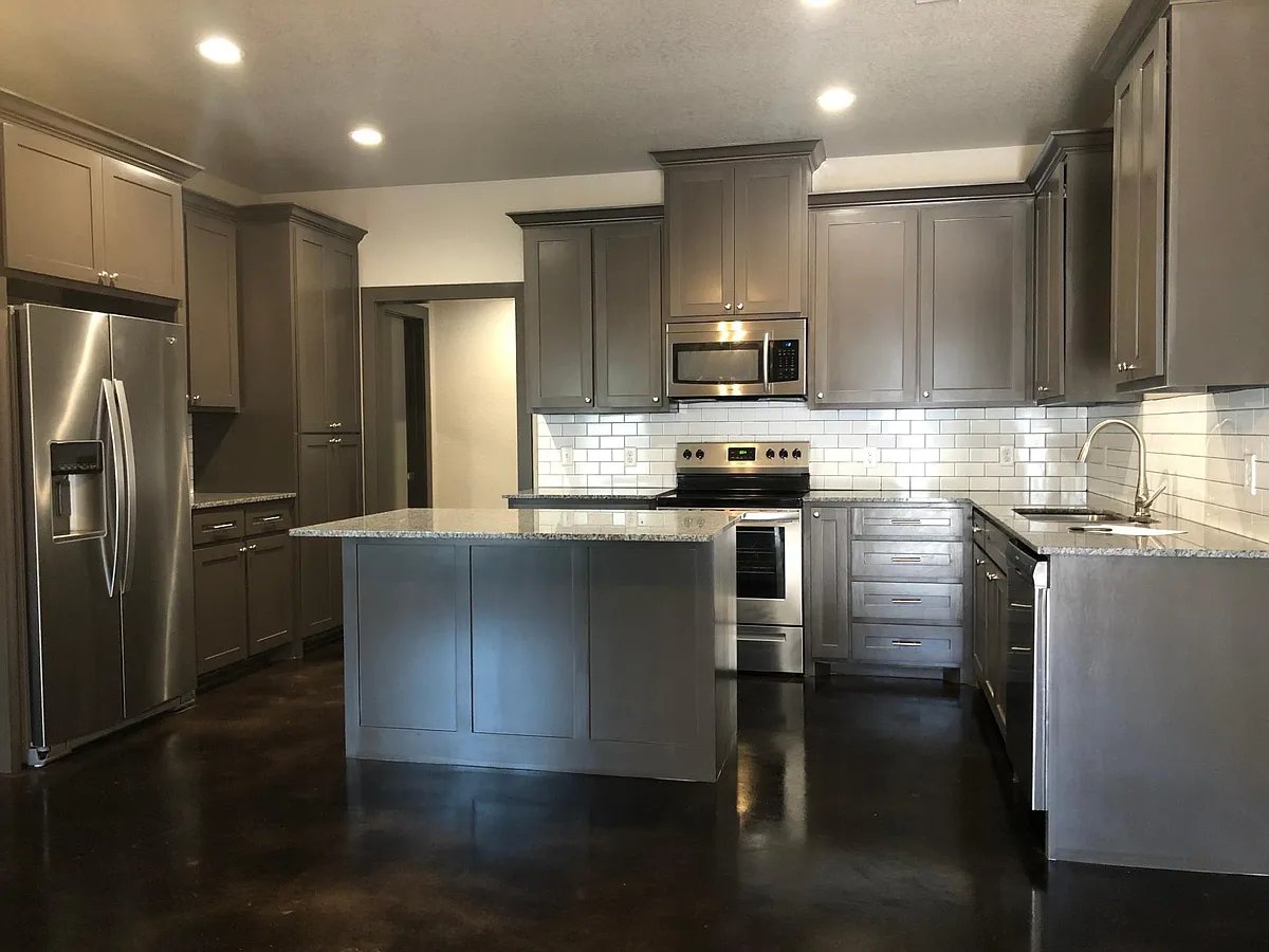 Paradise Multiplex: 403 County Road 3383