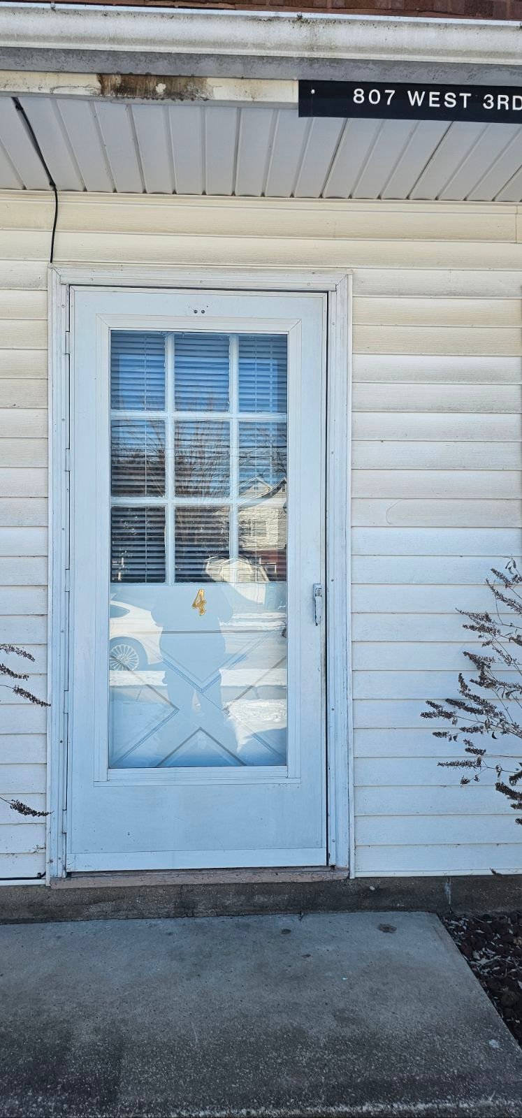 Mishawaka Multiplex: 807 W. 3rd St., Apt 4