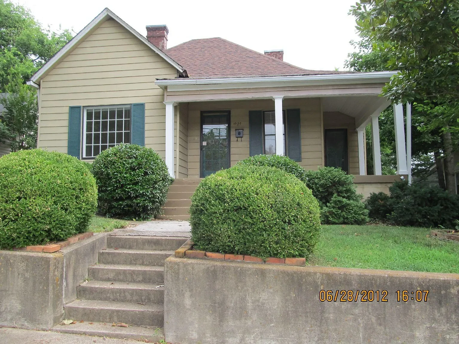 Nashville House: 1020 Bate Ave