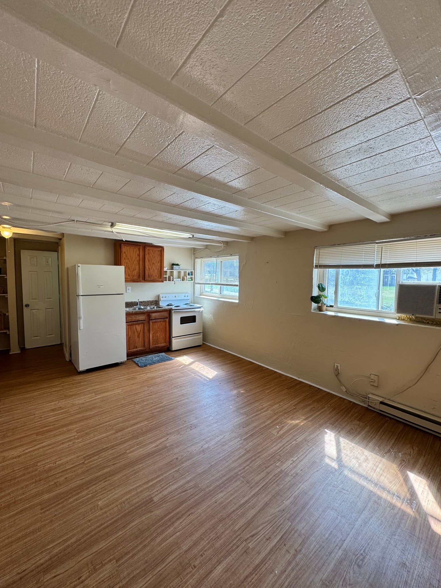 knoxville Apartment: 1901 E. 5th Ave