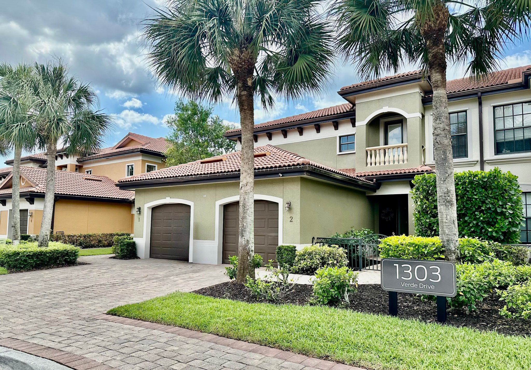 Naples Townhome: 1303 Verde Dr
