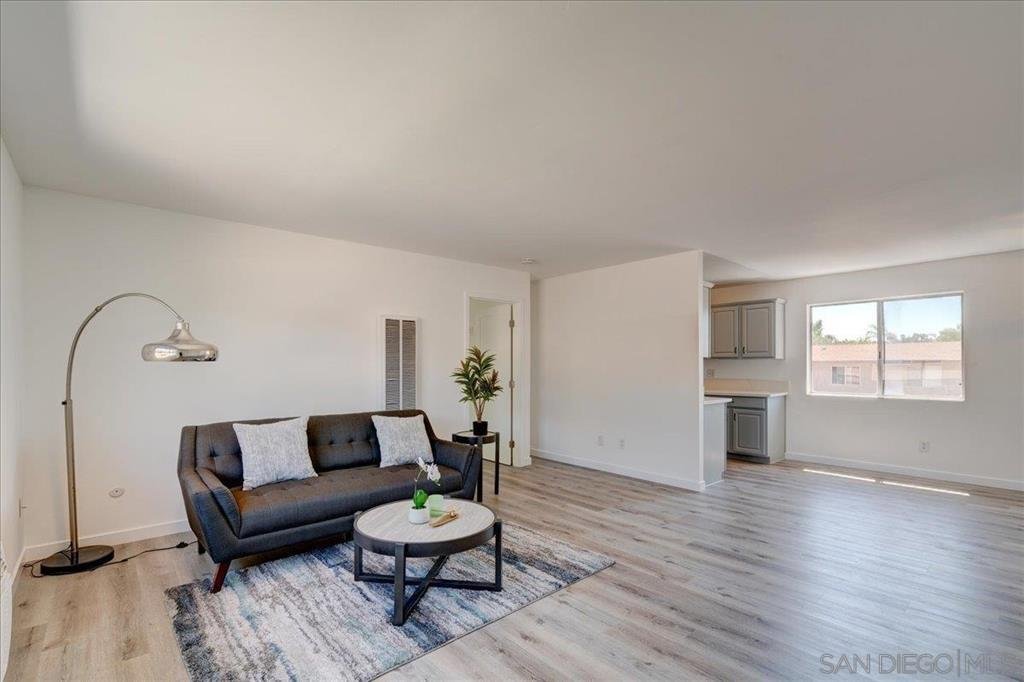 Lakeside Condo: 9721 Winter Gardens Blvd.