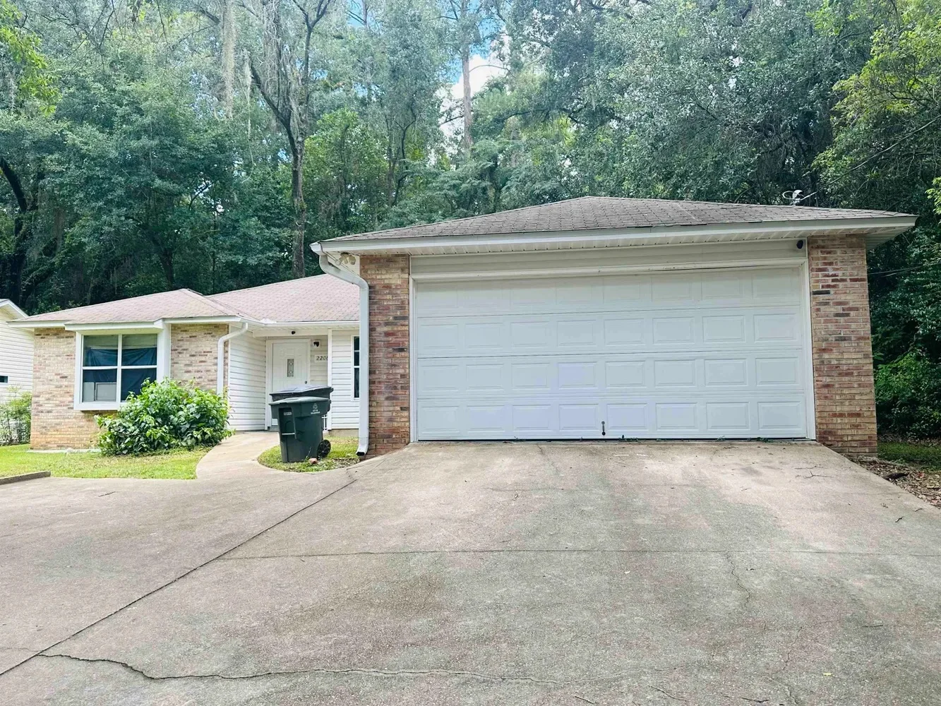 Tallahassee House: 2210 Ameila Cir