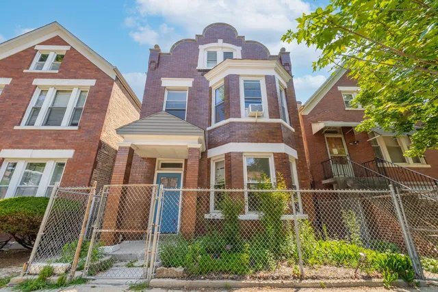 Chicago Multiplex: 2729 S Harding Ave, Unit 3, Chicago, IL 60623