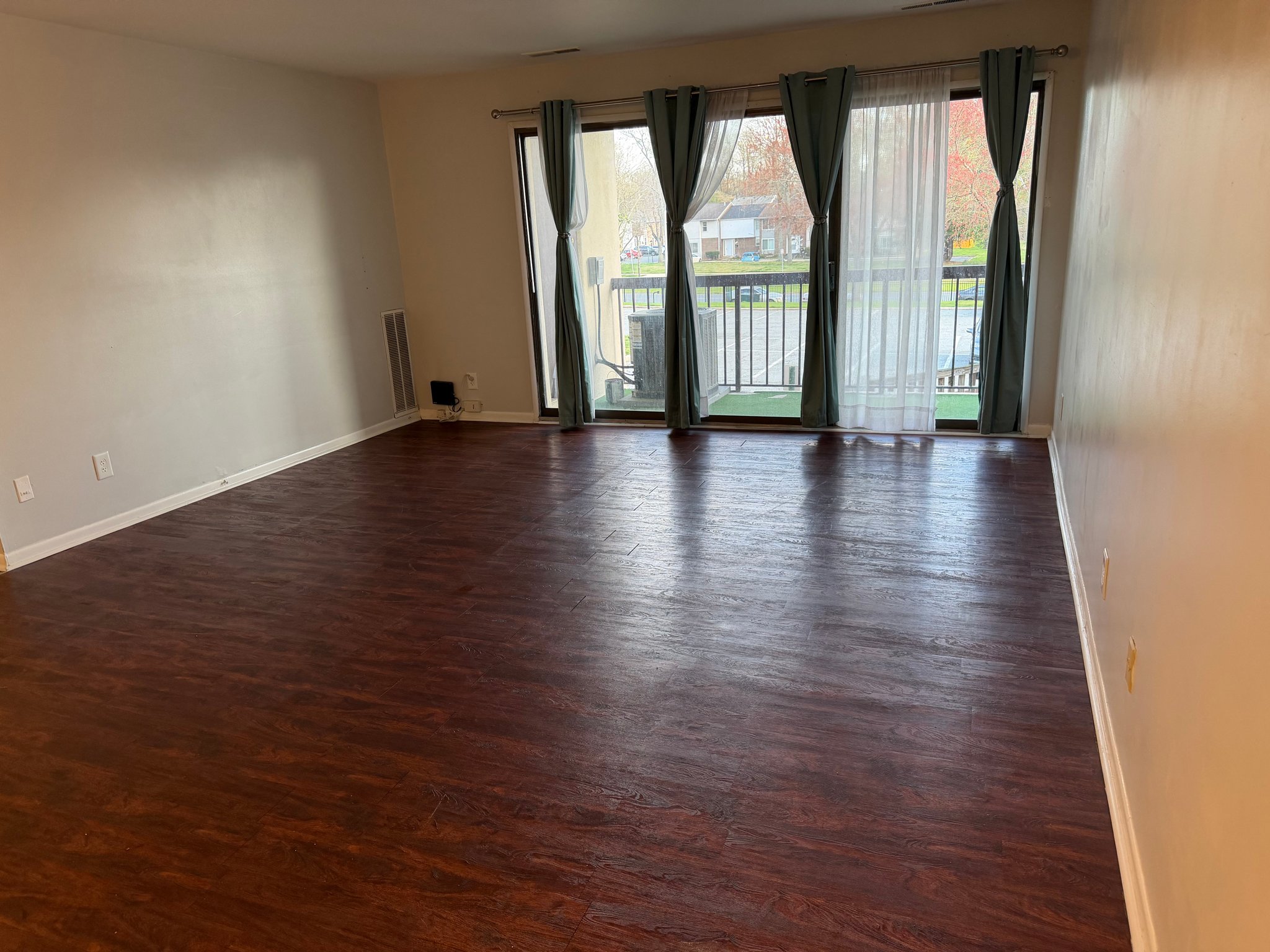Upper Marlboro Condo: 10108 Campus Way S