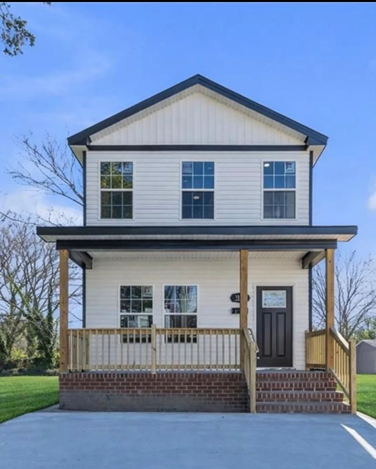 Portsmouth House: 1527 Highland Ave