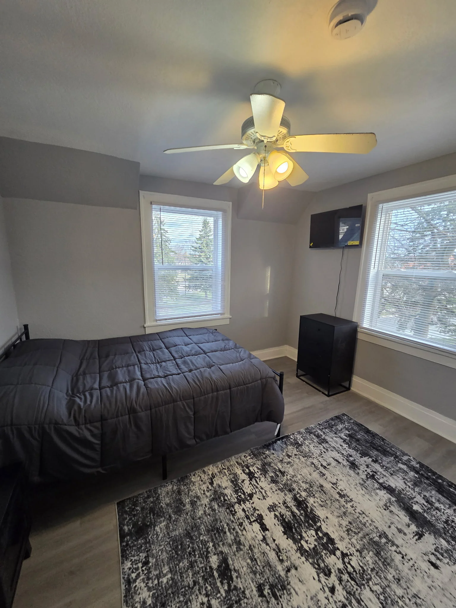 Flint House: 763 Dupont St