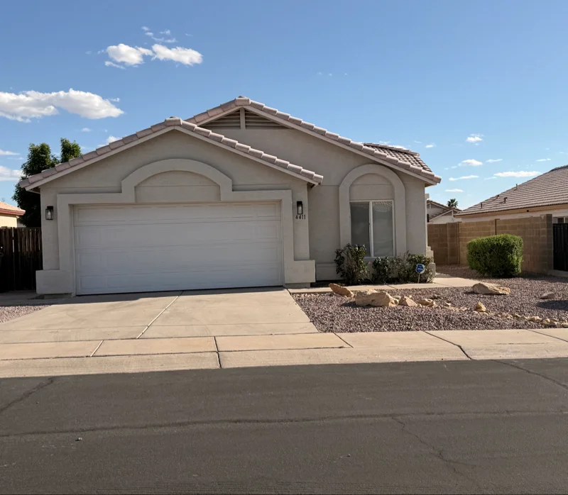 Glendale House: 4411 W Townley Ave