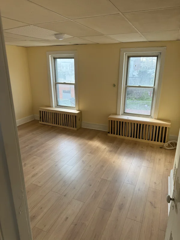 Philadelphia Apartment: 4819 Penn St