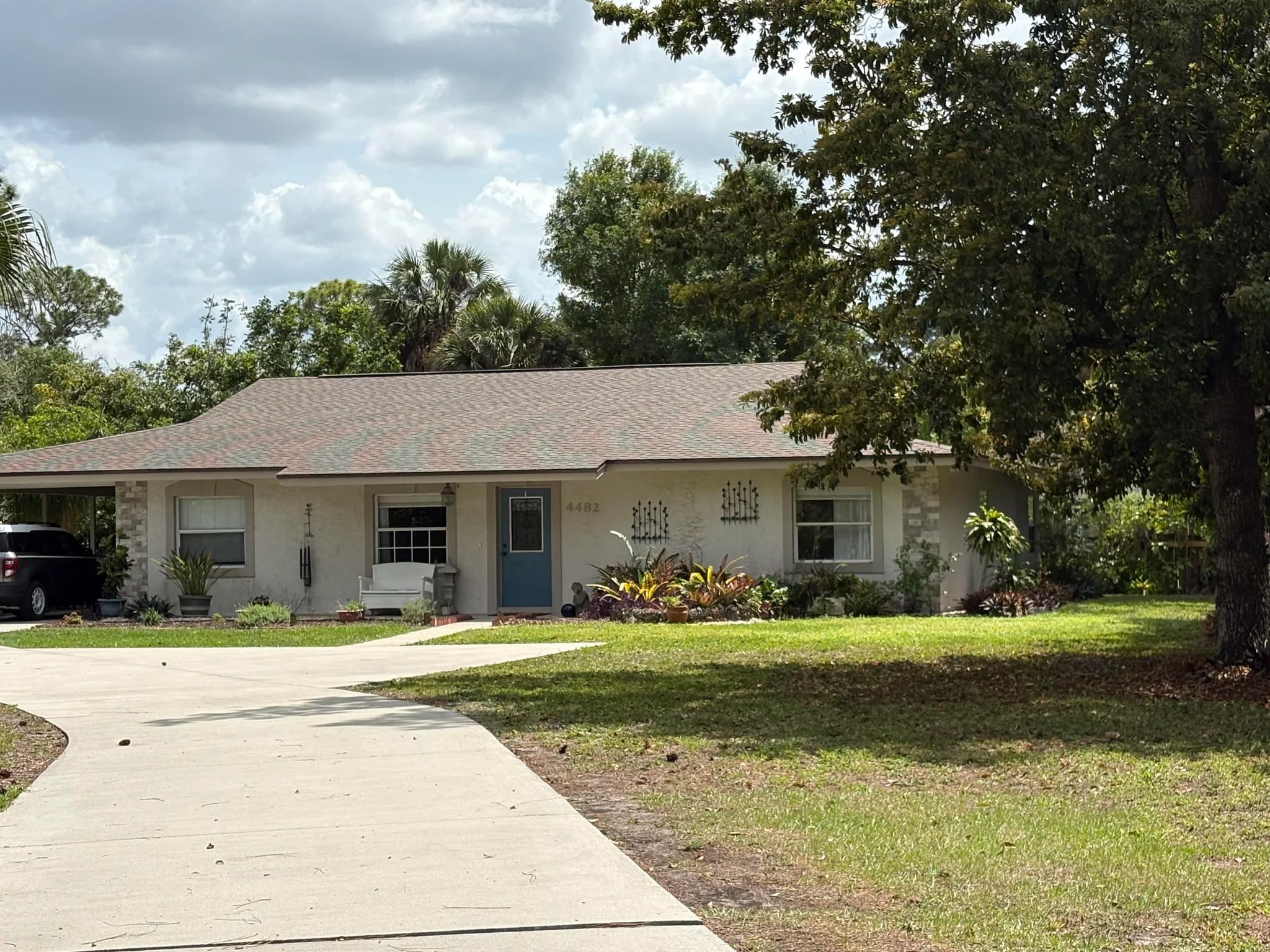 Naples House: 4482 burton rd