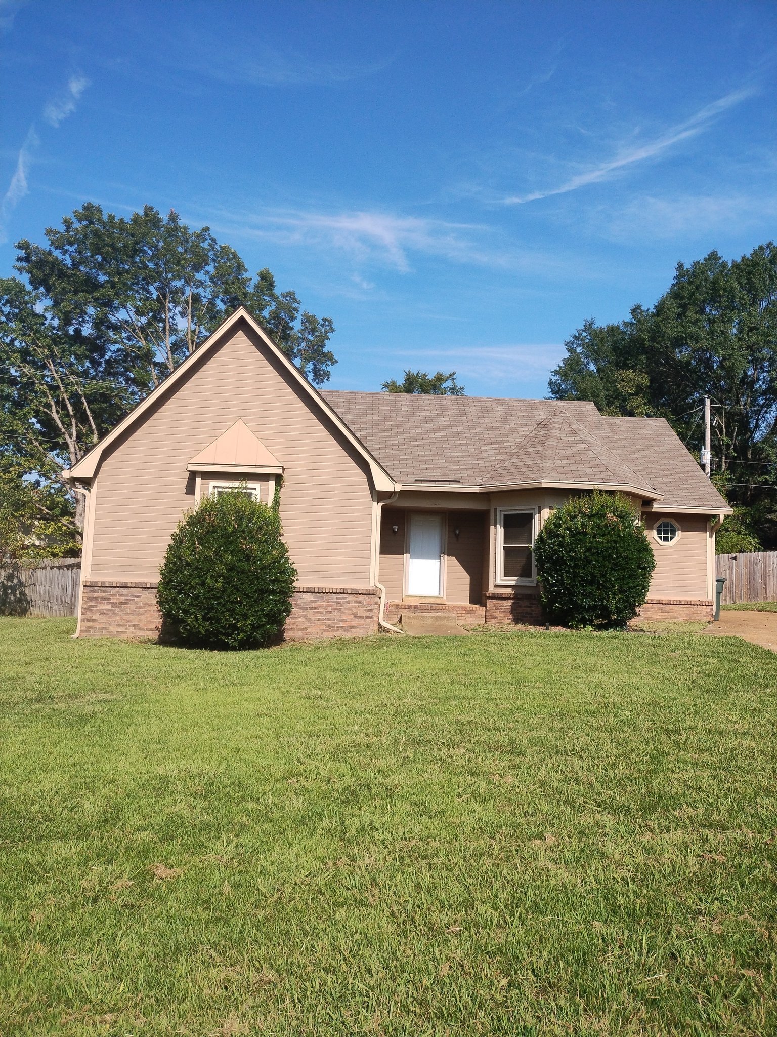 Memphis House: 6522 Pine Cone Cove