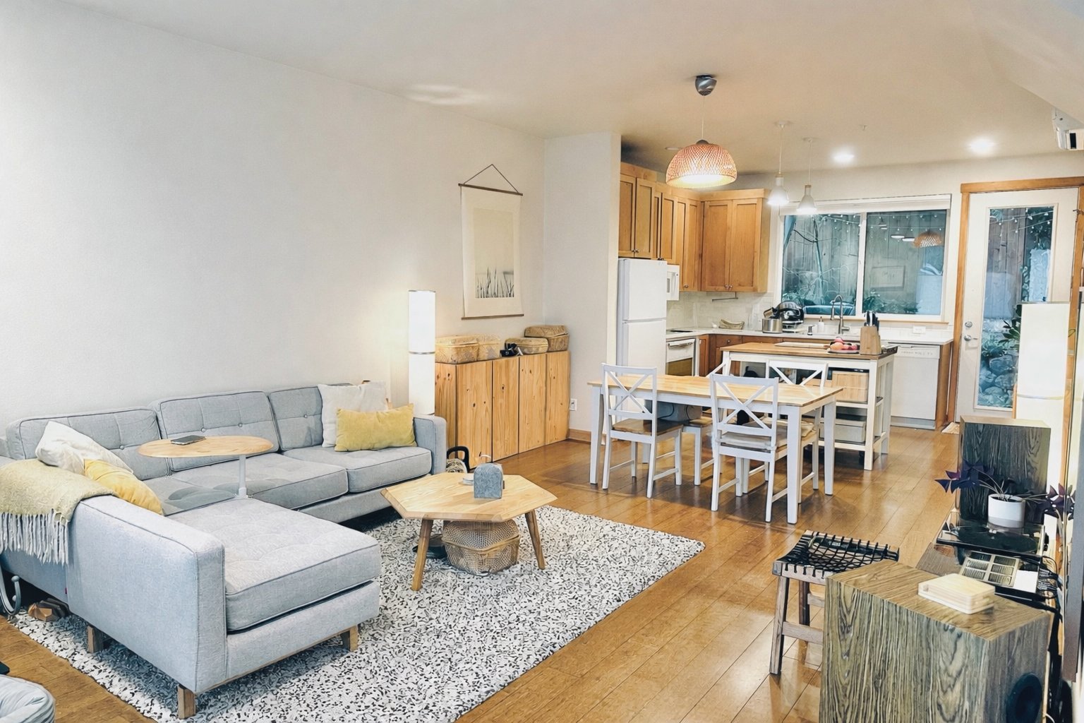 Bainbridge island Townhome: 965 Curtis Loop Ne